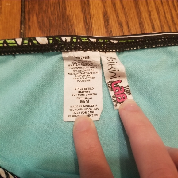 *3 for $15* The Bikini Lab medium bottom - Picture 2 of 2
